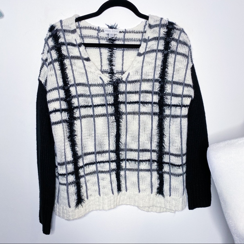 Bisou Bisou Plaid Textured Sweater
